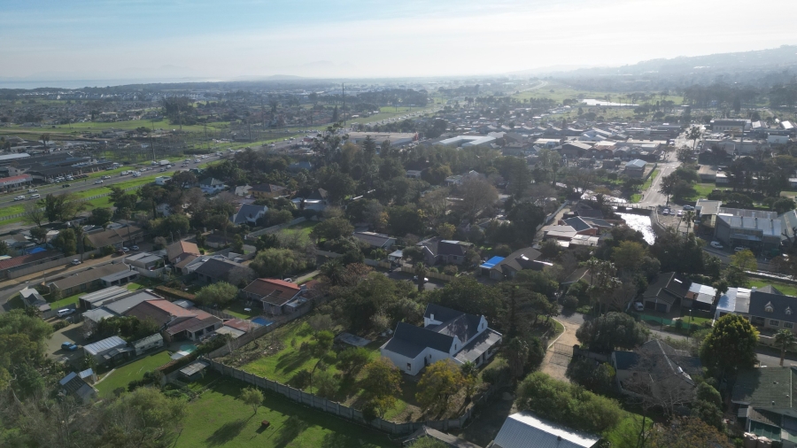 Commercial Property for Sale in Haumannshof Western Cape